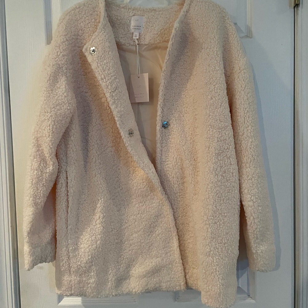 New Women’s LC Lauren Conrad Fashion Jacket Cream Silk Size Small